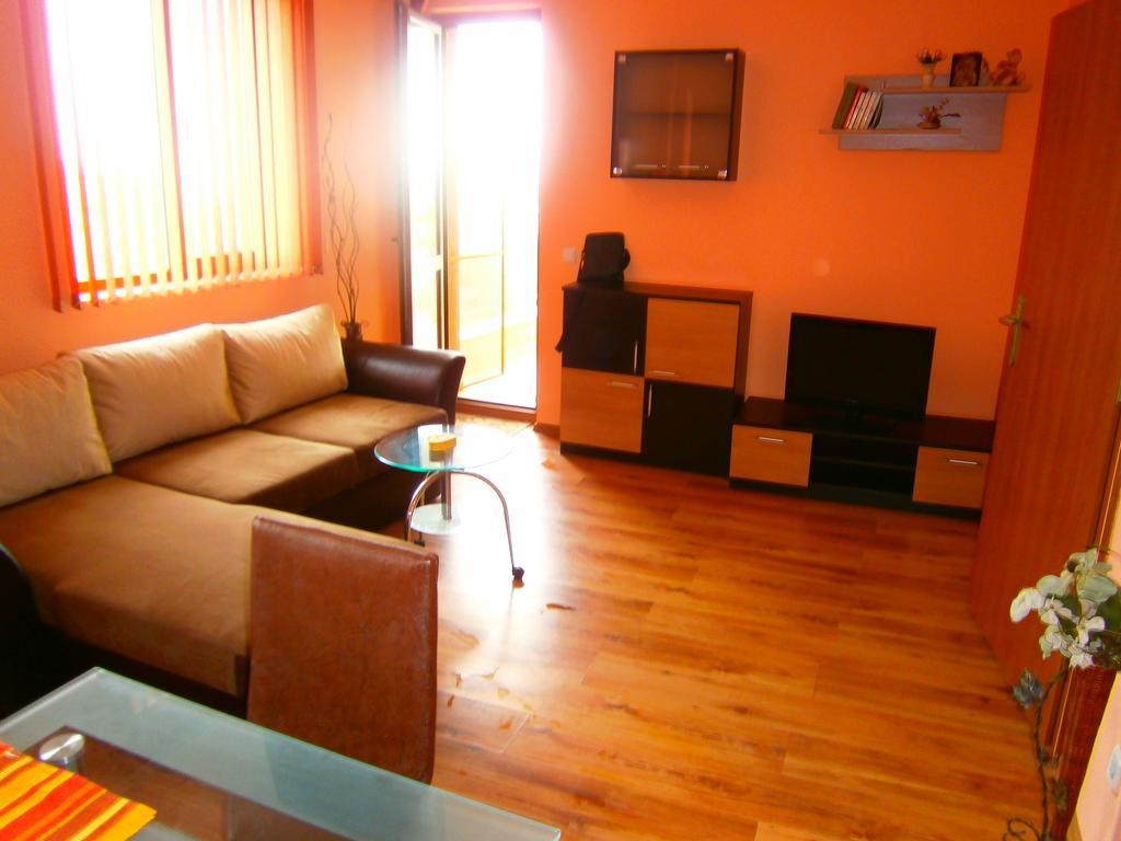Apartments Stefi Pomorie Ngoại thất bức ảnh