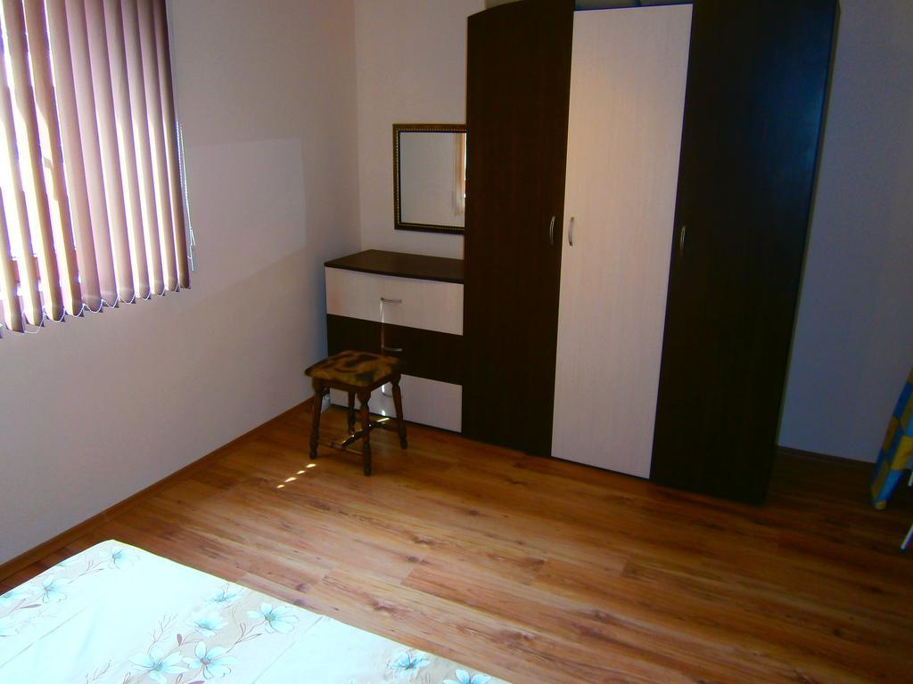Apartments Stefi Pomorie Ngoại thất bức ảnh